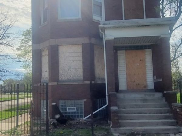 5258 S Emerald Avenue , Chicago, IL 60609