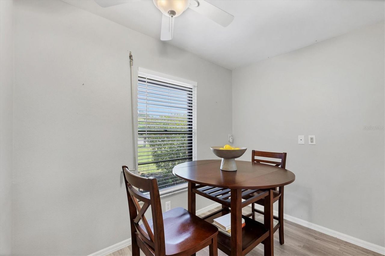 7374 Royal Birkdale Drive, Unit 15D, Sarasota, FL 34238 Photo