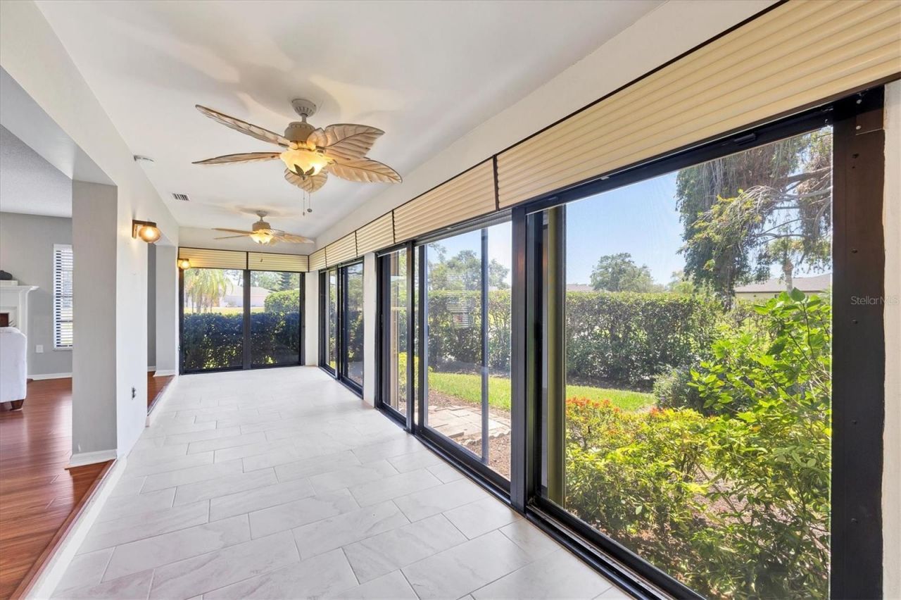 7374 Royal Birkdale Drive, Unit 15D, Sarasota, FL 34238 Photo