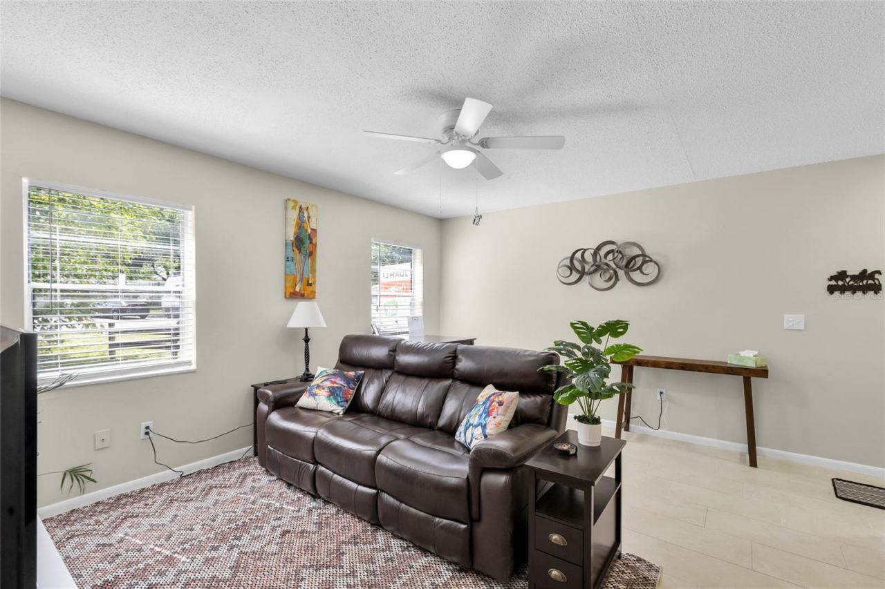 2621 SW 33 Avenue, Ocala, FL 34474 Photo