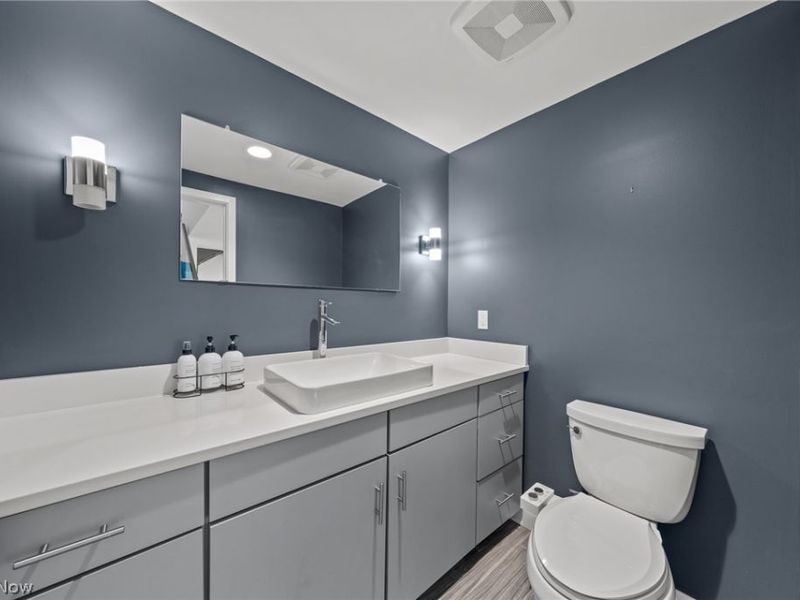 3114 Vine Court, Cleveland, OH 44113 Photo 20