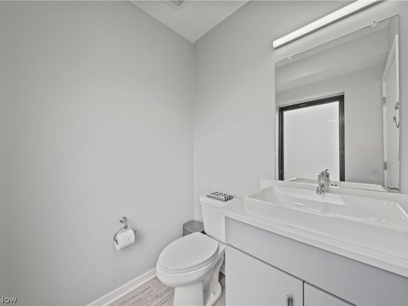 3114 Vine Court, Cleveland, OH 44113 Photo 34