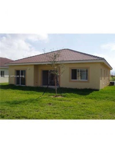 10785 SW 232nd St, Miami, FL 33170 Photo