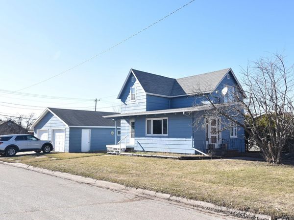 321 1st Avenue SW, Baudette, MN 56623