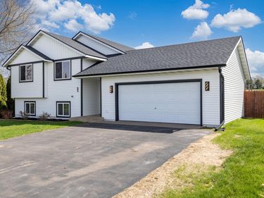 441 14th Avenue, Baldwin, WI 54002