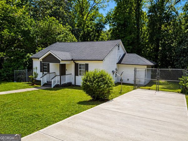 5 Jay Street, Manchester, GA 31816