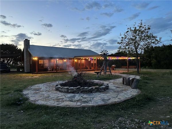 1784 County Road 610, Hamilton, TX 76531