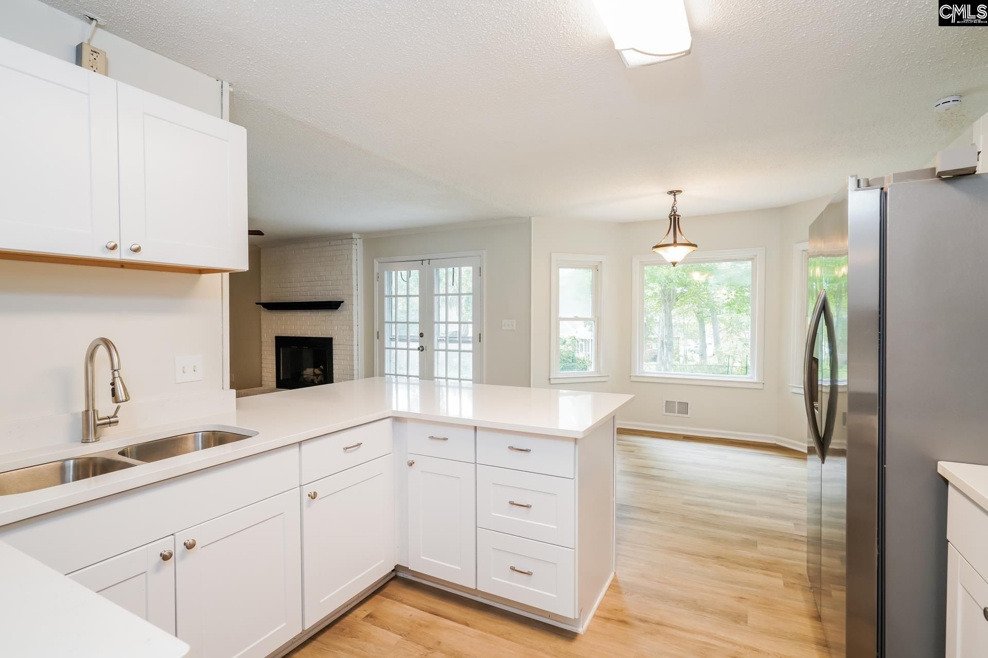 1512 Brookview Road  Photo 6