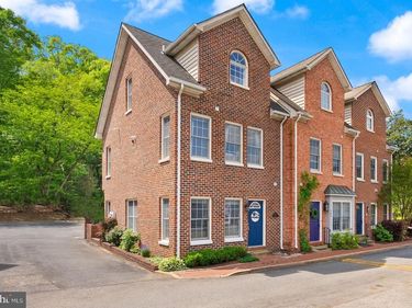202 CENTER LANE, OCCOQUAN, VA 22125
