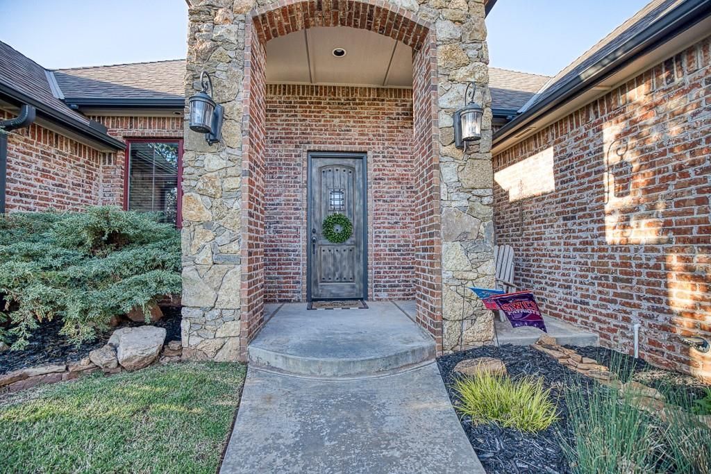 13213 NW 1st Terrace, Yukon, OK 73099 Main Photo