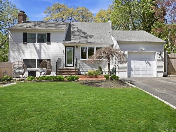 3 Layne Way , Northport, NY 11768
