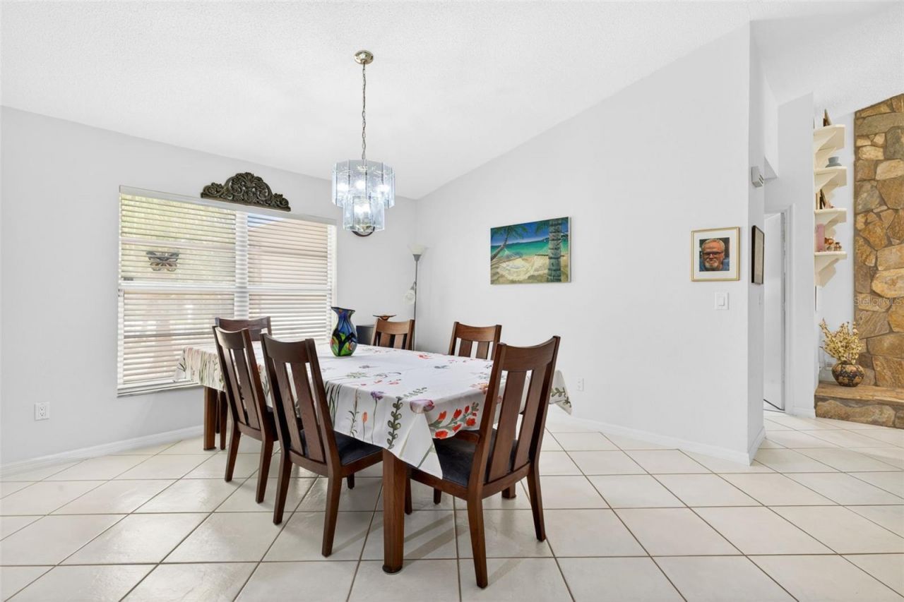 5035 Barrowe Drive, Tampa, FL 33624 Photo