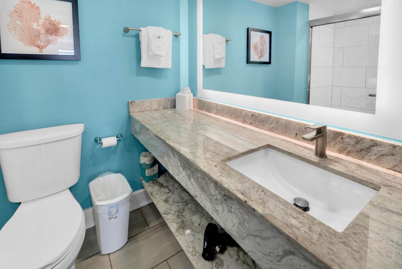 7200 N Ocean Blvd.  Photo 23