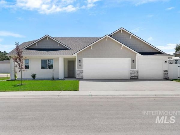 522 Bobcat St., Fruitland, ID 83619