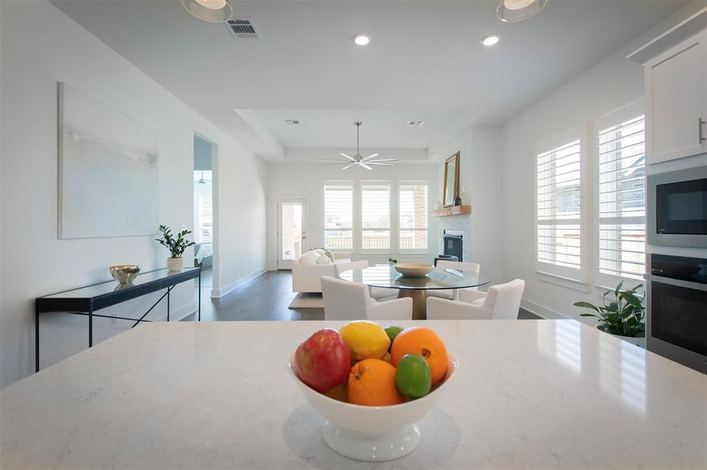 215 Milam Creek Dr, Kyle, TX 78640 Main Photo