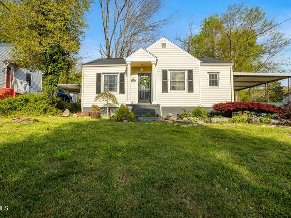 1321 Holly Court, Bristol, TN 37620