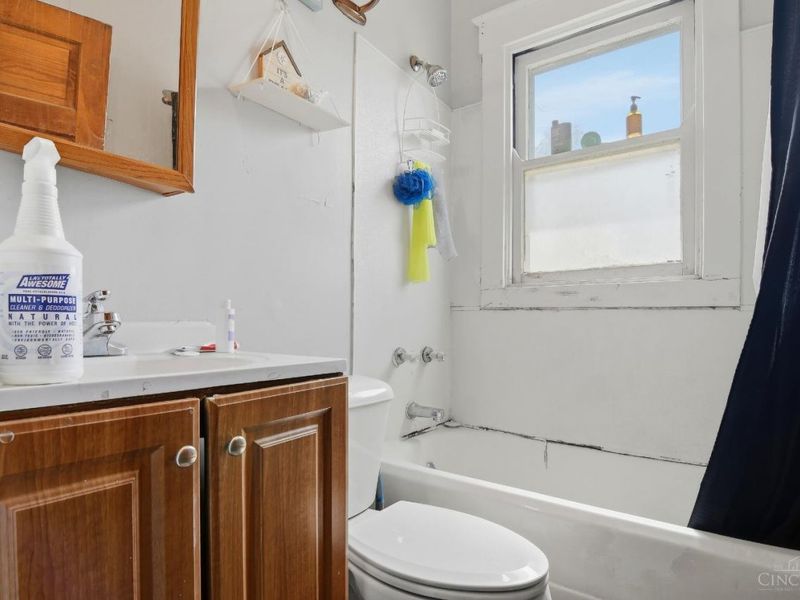 4232 Langley Avenue, Saint Bernard, OH 45217 Photo 22