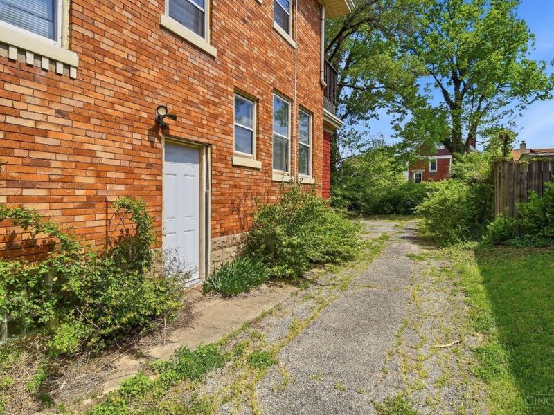 4232 Langley Avenue, Saint Bernard, OH 45217 Photo 41