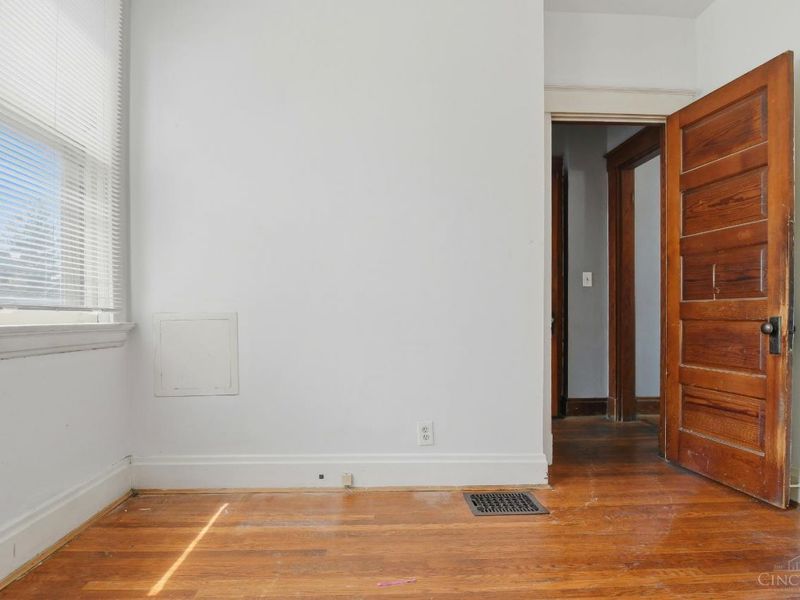 4232 Langley Avenue, Saint Bernard, OH 45217 Photo 8