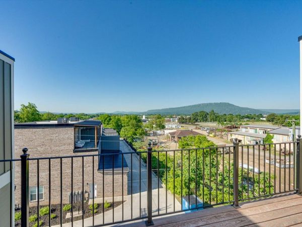 829 S Greenwood Avenue, Chattanooga, TN 37404