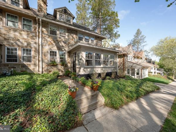 712 STRADONE ROAD, BALA CYNWYD, PA 19004
