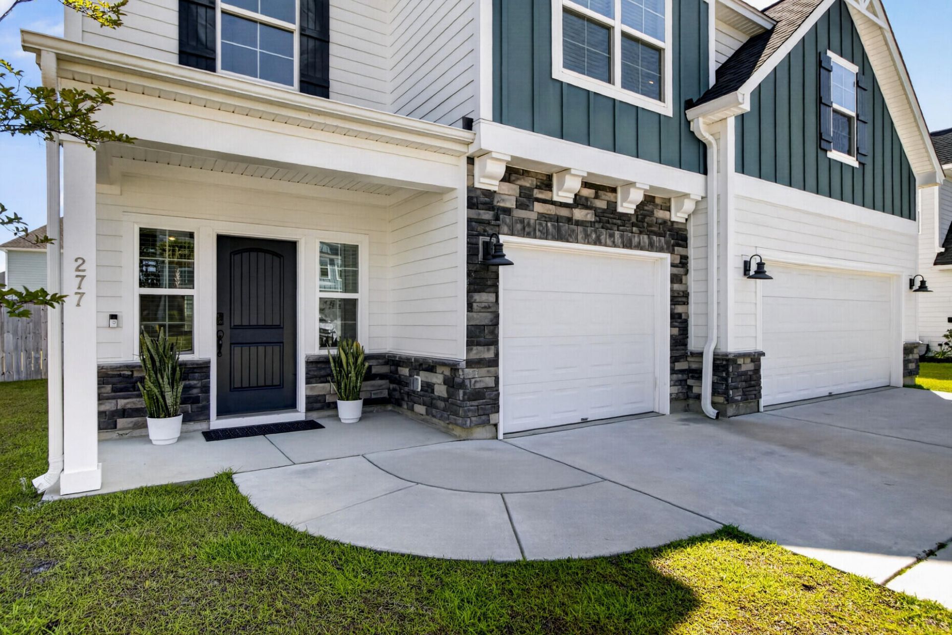 277 Fiddleback Drive Photo 4