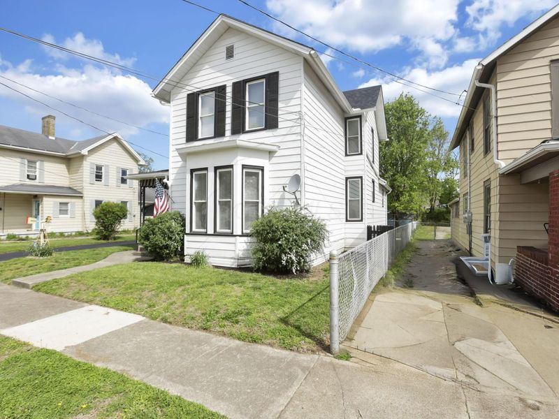 270 Lawrence Street, Newark, OH 43055 Photo 2