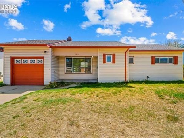 109 Davie Drive, Colorado Springs, CO 80911