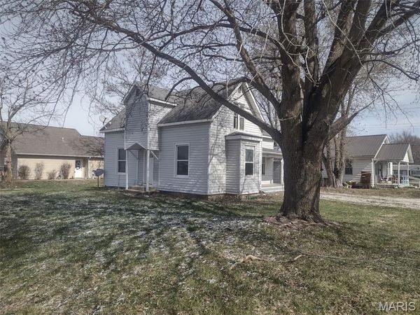 702 N Allen Street, Montgomery City, MO 63361