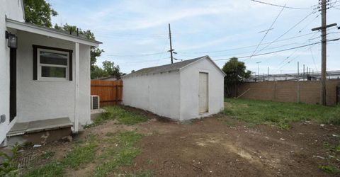 3972 17th Ave, Sacramento, CA 95820 Photo