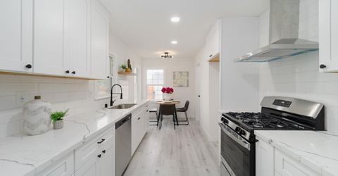 3972 17th Ave, Sacramento, CA 95820 Photo