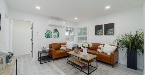 3972 17th Ave, Sacramento, CA 95820 Photo