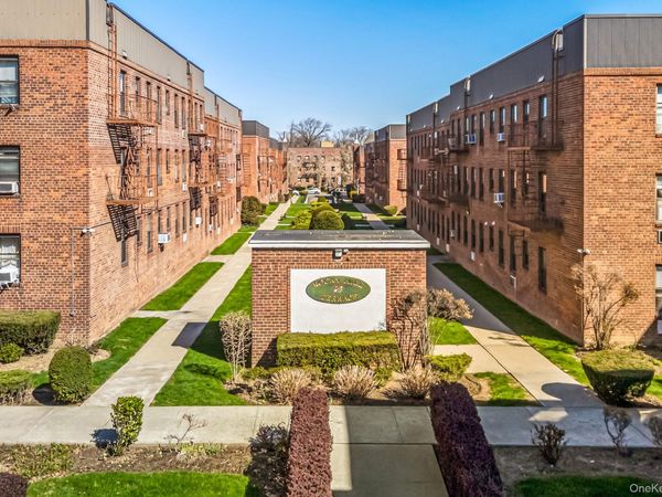 215-40 47th Avenue , Unit 2A, Bayside, NY 11361