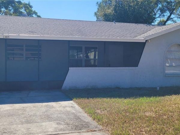 1405 CASTLEWORKS LANE , TARPON SPRINGS, FL 34689