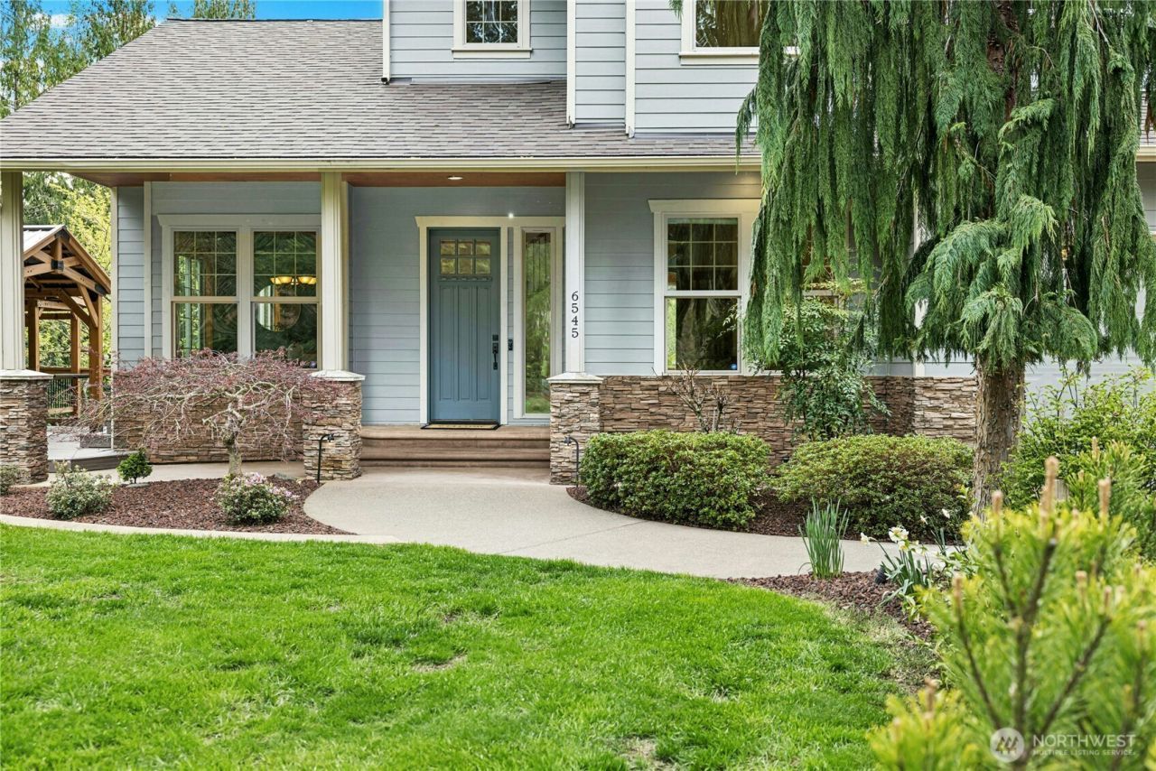 6545 Cheyney Lane Nw, Seabeck, WA 98380