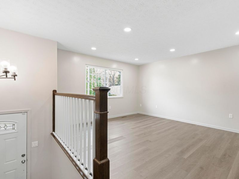 5175 Threshing Court, Columbus, OH 43230 Photo 2