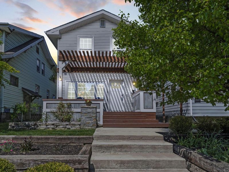 278 E Welch Avenue, Columbus, OH 43207 Photo 2