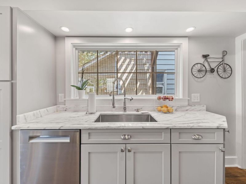 278 E Welch Avenue, Columbus, OH 43207 Photo 21