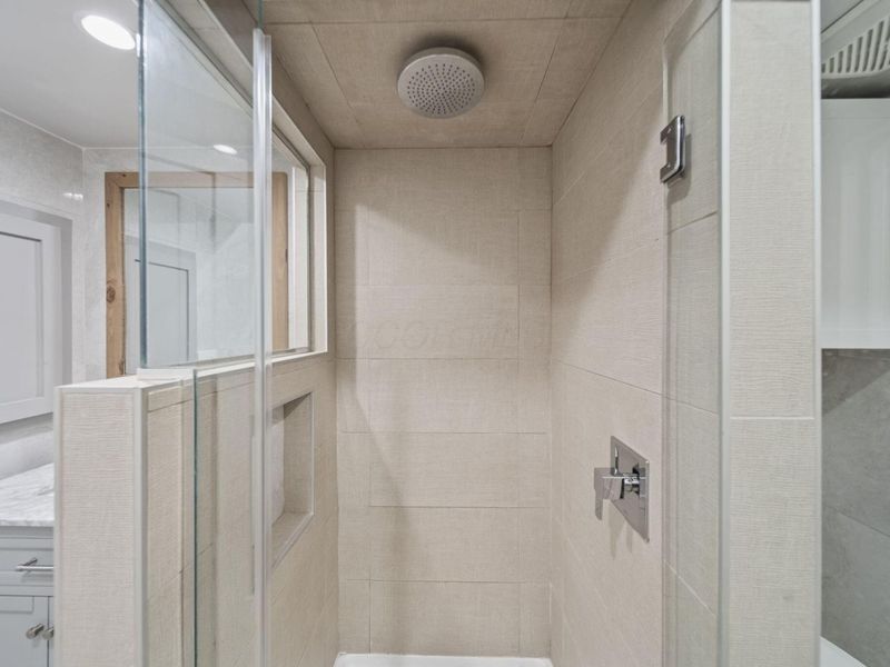 278 E Welch Avenue, Columbus, OH 43207 Photo 32