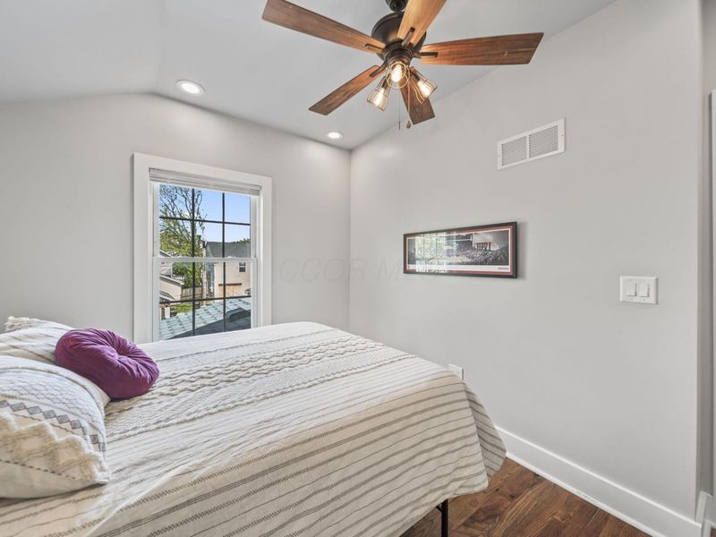 278 E Welch Avenue, Columbus, OH 43207 Photo 39