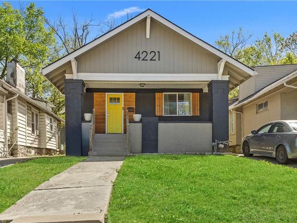4221 Prospect Avenue, Kansas City, MO 64130