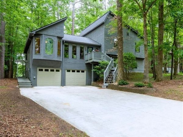 3966 N Indian Circle NW, Kennesaw, GA 30144