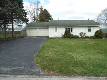 210 S Webber Drive, Chittenango, NY 13037