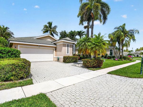 7717 Rockford Road, Boynton Beach, FL 33472