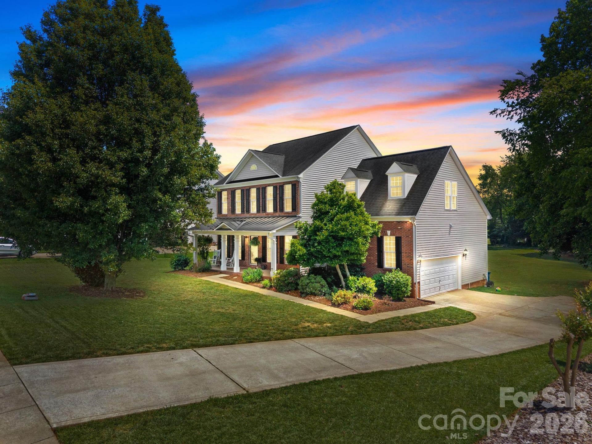 125 Sundown Cove Drive, Mooresville, NC 28117 Main Photo