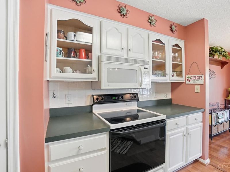 7450 Waterford Drive, Unit 203, Deerfield Twp., OH 45040 Photo 17