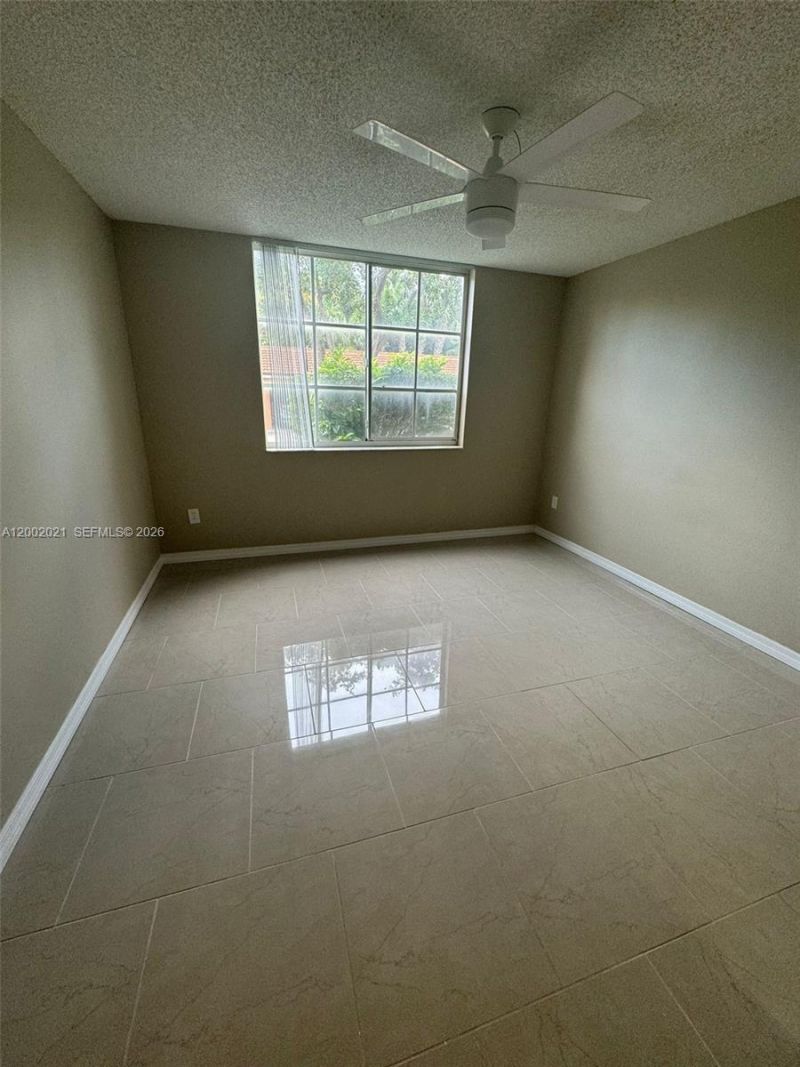 111 Yacht Club Way, Unit 107, Hypoluxo, FL 33462 Photo