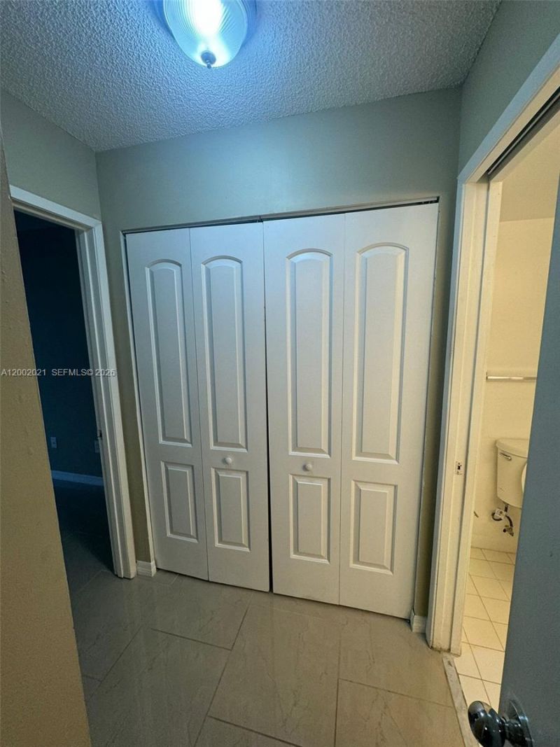 111 Yacht Club Way, Unit 107, Hypoluxo, FL 33462 Photo