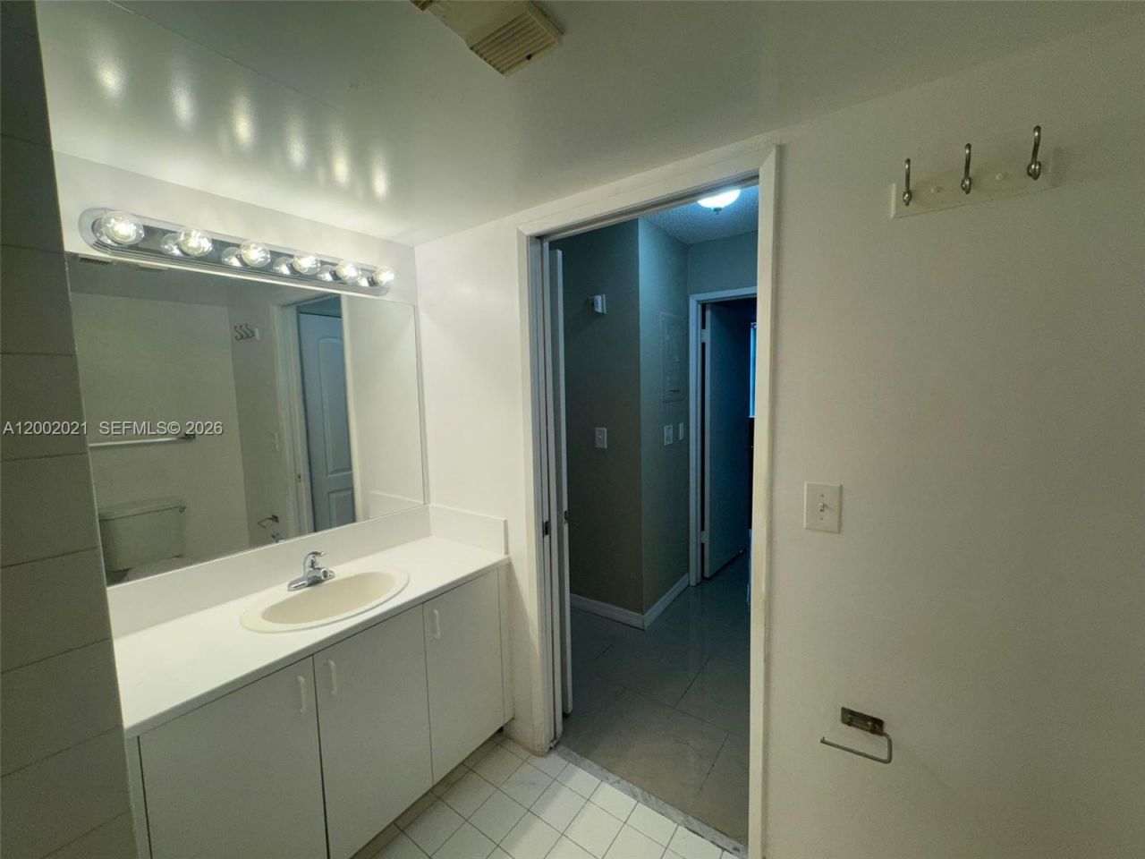111 Yacht Club Way, Unit 107, Hypoluxo, FL 33462 Photo
