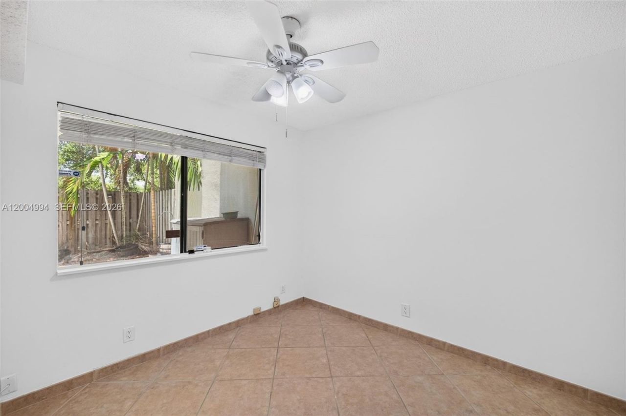 341 City View Dr, Fort Lauderdale, FL 33311 Photo